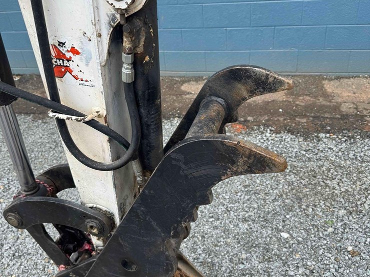 2020-bobcat-e35-image-36