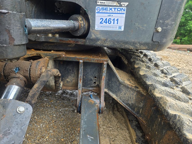 2022-bobcat-e42-image-51