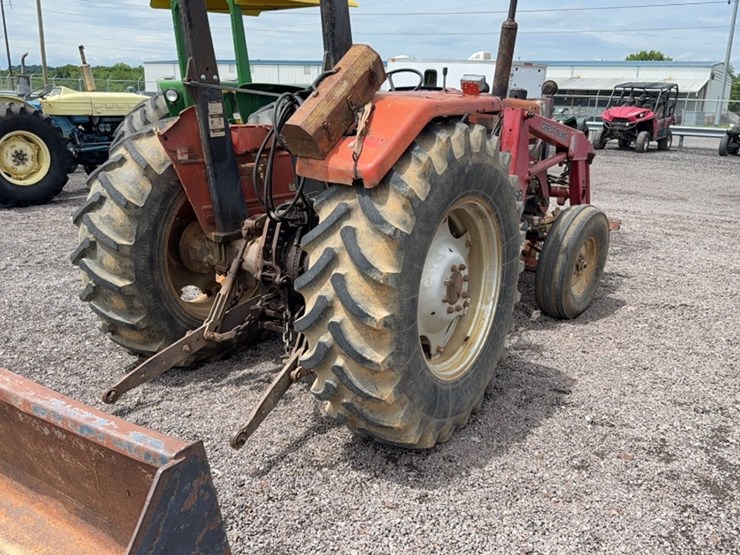 massey-ferguson-261-image-8