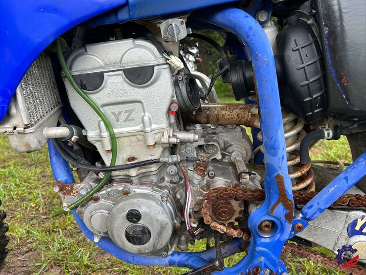 yamaha-dirt-bike-image-9