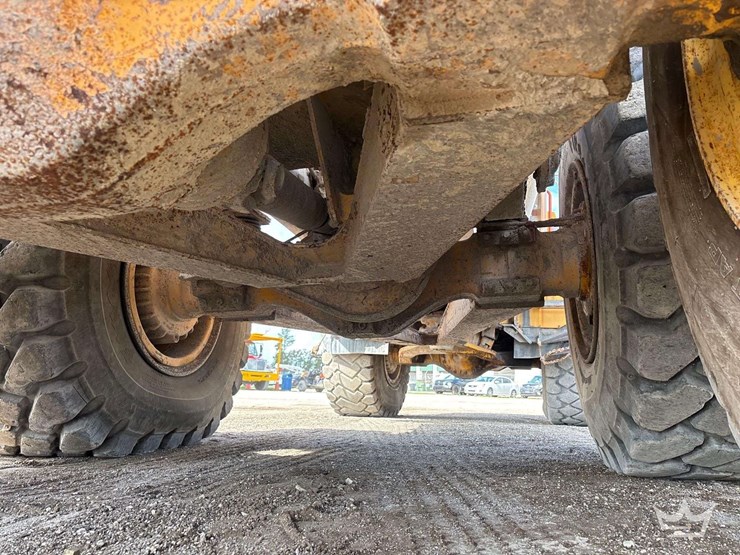 2015-volvo-a25g-image-41