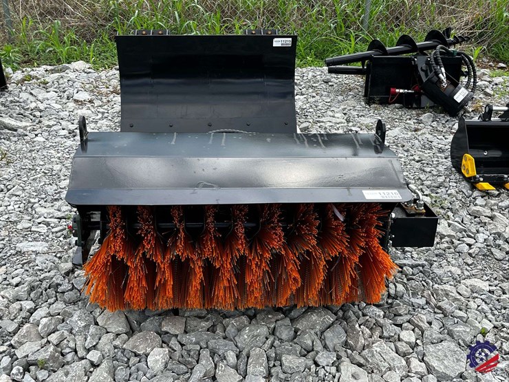 unused-2026-ce-angle-sweeper-attachment-image-2
