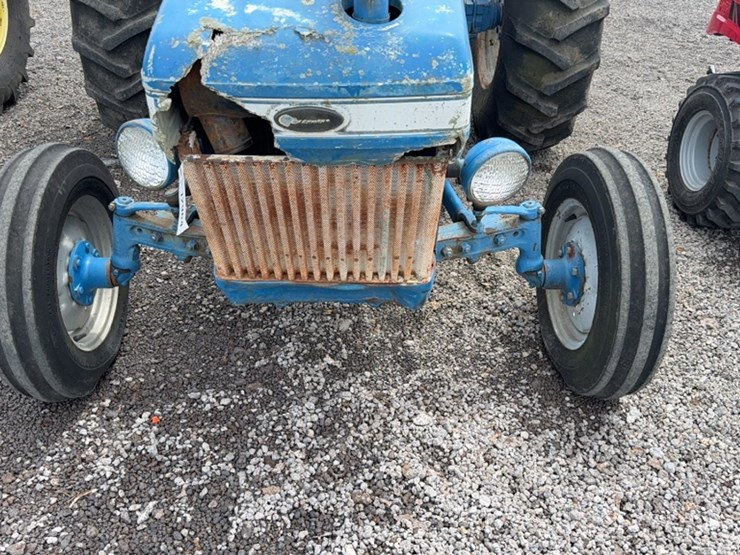 ford-4610-image-4