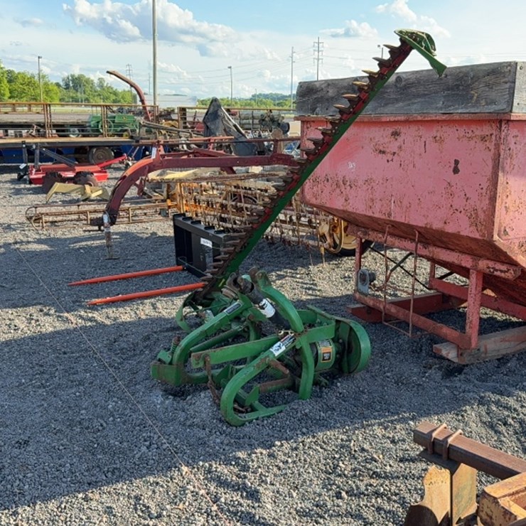 JOHN DEERE 7