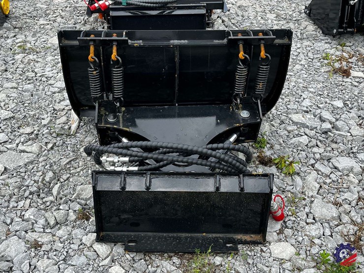 unused-2026-ce-snow-blade-attachment-image-6