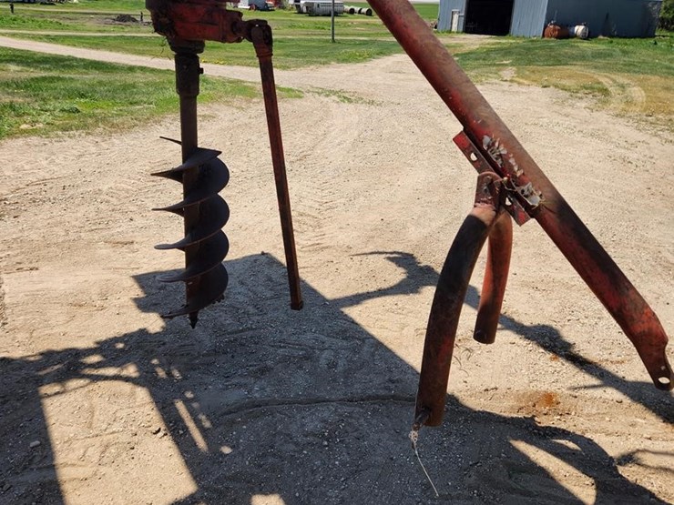 3-point-posthole-auger-image-1