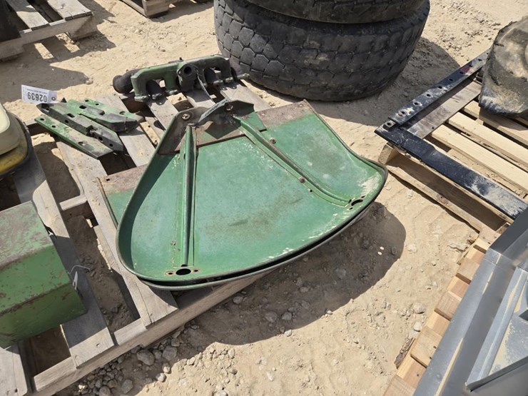 2020-john-deere-2020-image-3