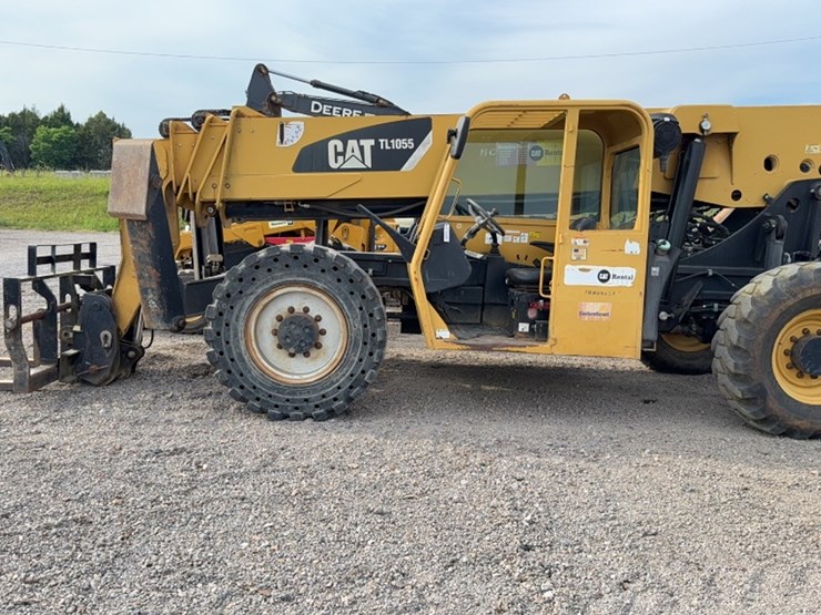 2008-caterpillar-tl1055-image-11