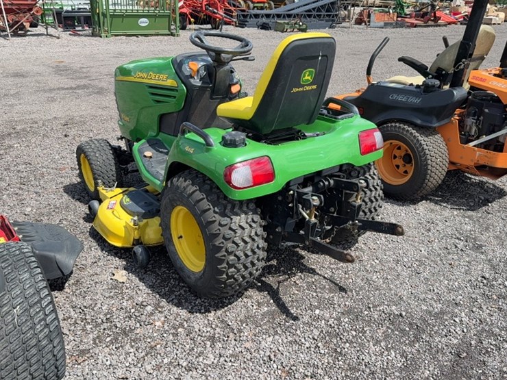 john-deere-x585-image-7