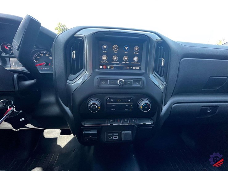 2019-chevrolet-silverado-truck-image-76