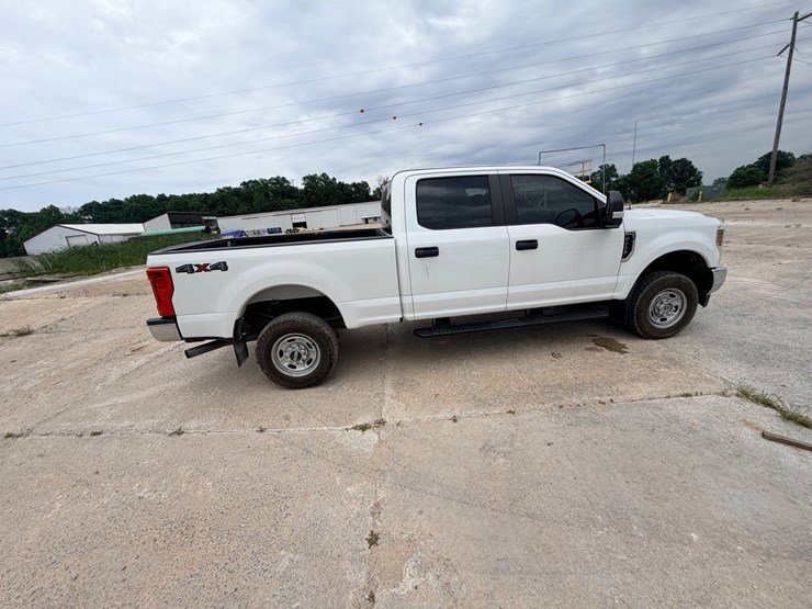 2019-ford-f250-image-13