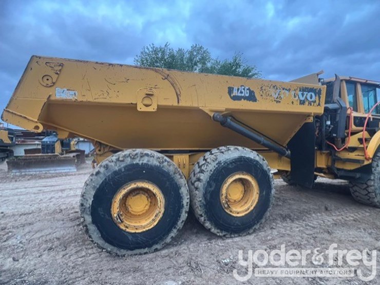 2020-volvo-a25g-image-3