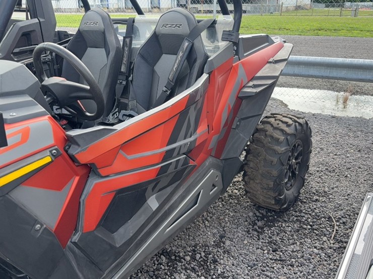 #3079-•-2021-polaris-rzr-1000-utv-image-12
