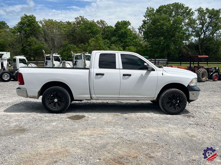 2014-dodge-1500-image-5