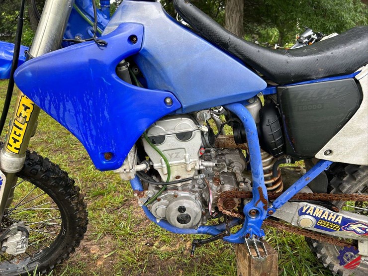 yamaha-dirt-bike-image-8