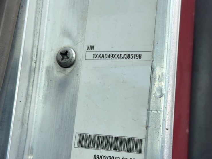 2014-kenworth-t660-image-15