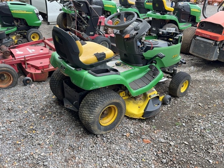 john-deere-x300-image-4