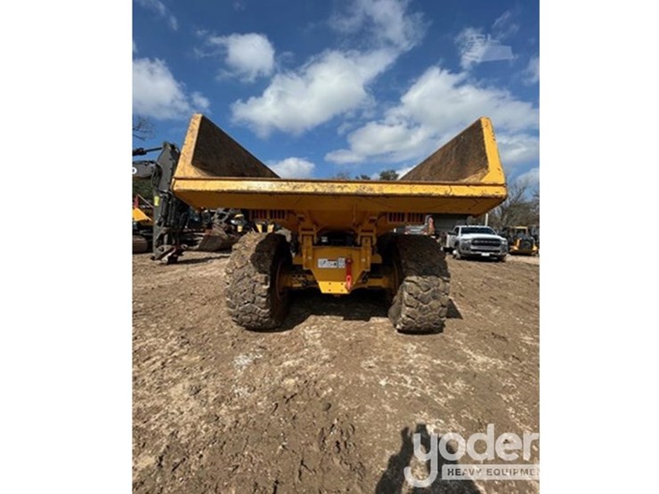 2023-volvo-a25g-image-2