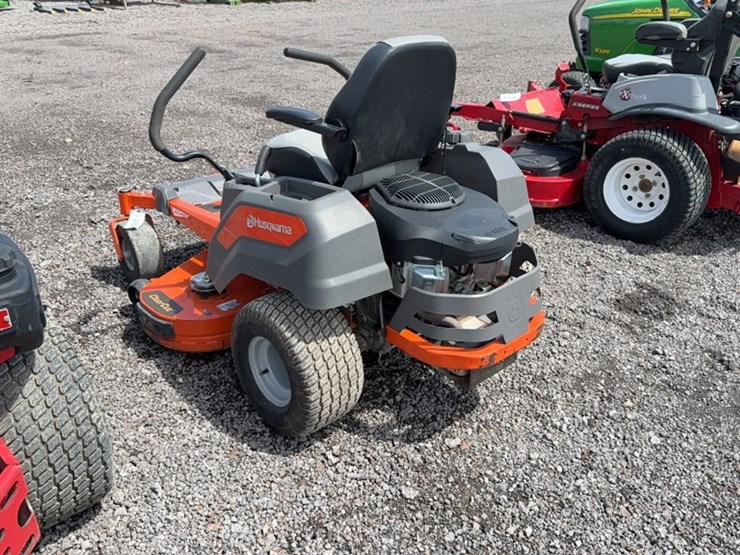 husqvarna-z248f-image-9