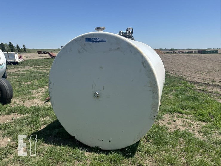 1000-gallon-fuel-tank-image-1