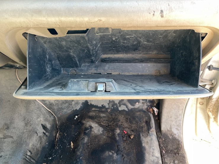 2004-ford-f450-image-31