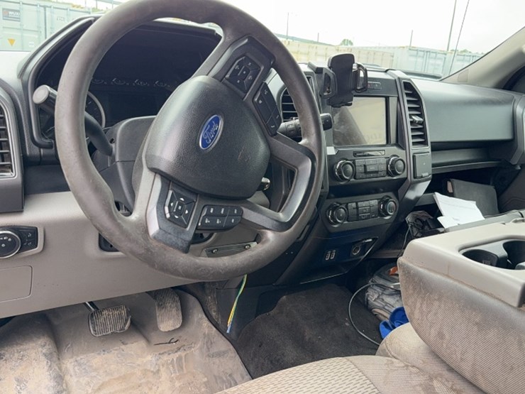 2019-ford-f150-image-19