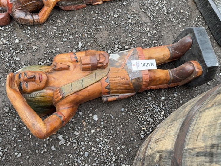 #6027-•-40"-tall-wooden-indian-image-2