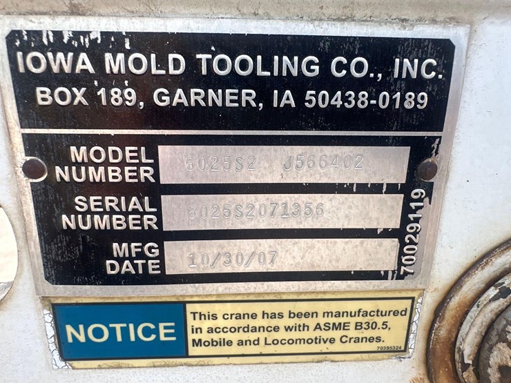 2007-ford-f750-image-26