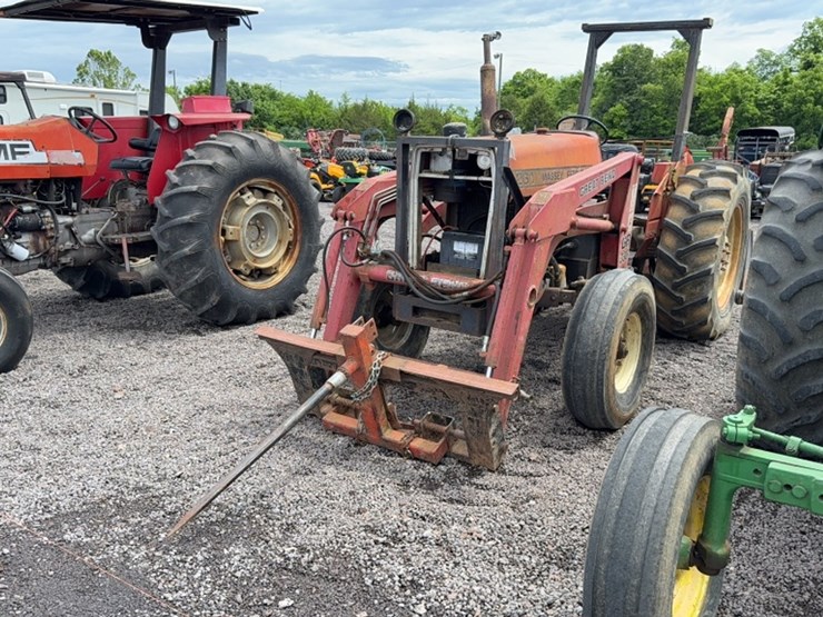 massey-ferguson-261-image-1