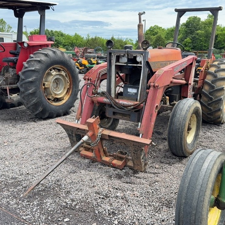 MASSEY-FERGUSON 261