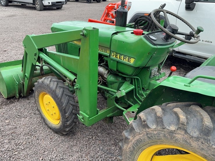 john-deere-750-image-12