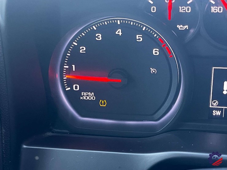 2019-chevrolet-silverado-truck-image-79
