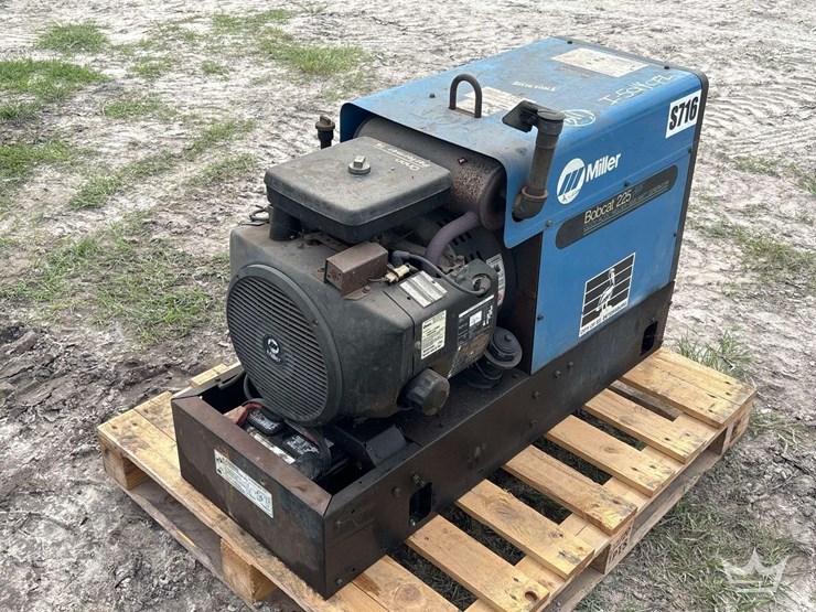 miller-bobcat-225g-image-4