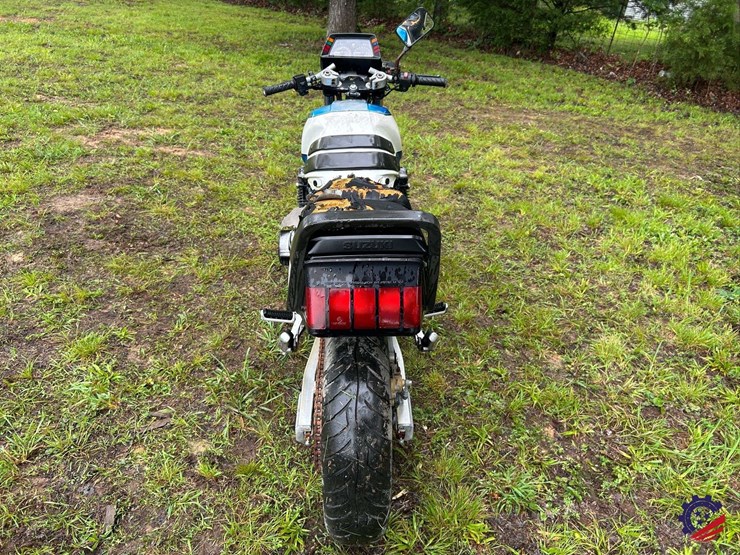 1985-suzuki-gs1150-motorcycle-image-12