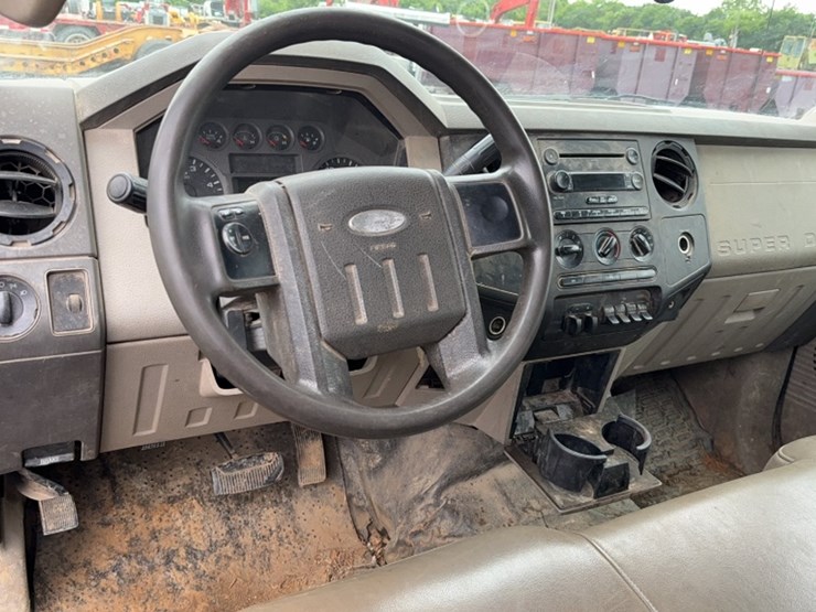 2008-ford-f350-image-16