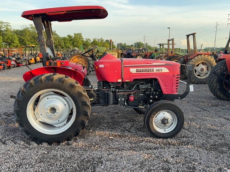 mahindra-4025-image-5