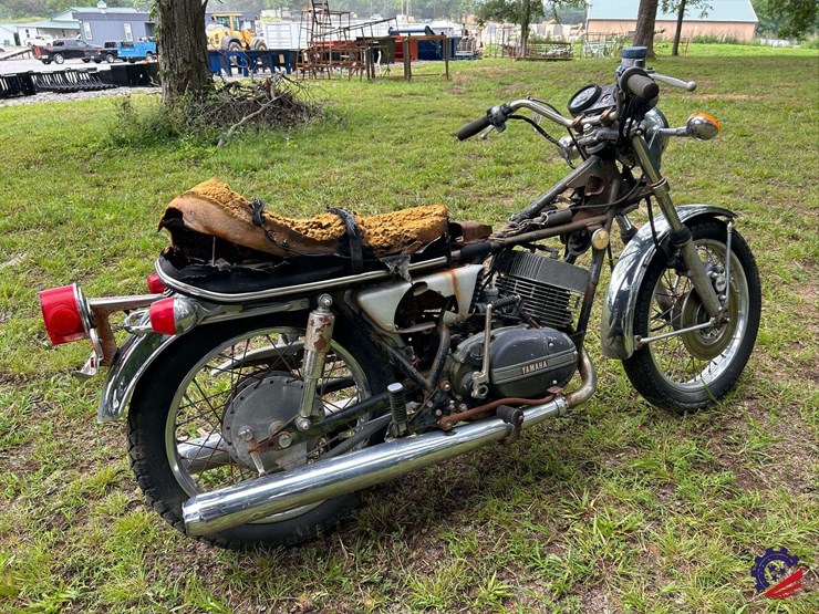 1973-yamaha-350-motorcycle-image-3