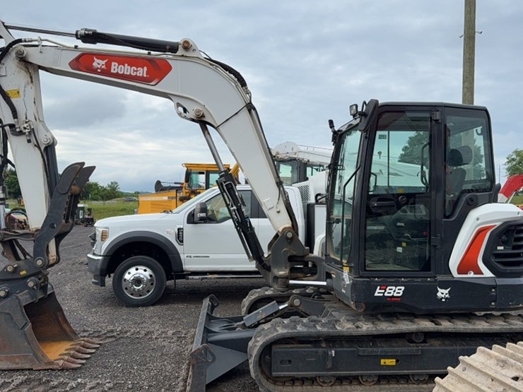 2024-bobcat-e88-image-11