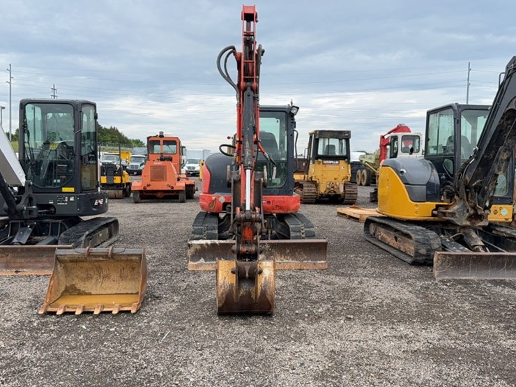 kubota-kx057-4-image-2