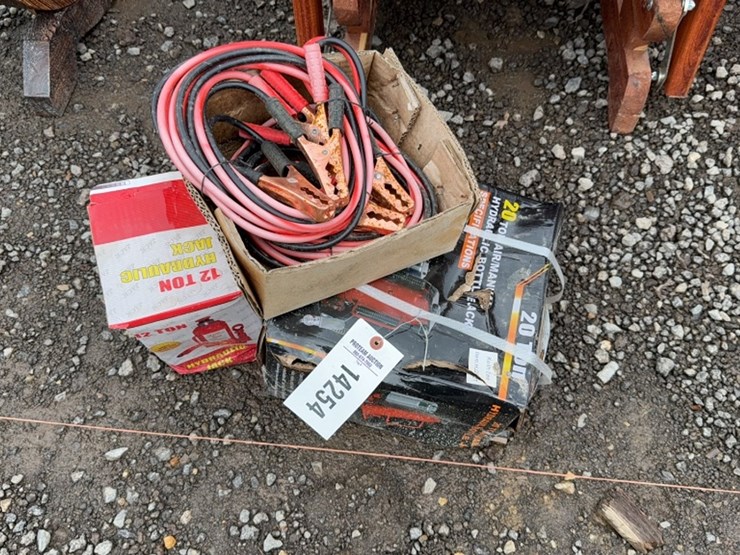 #6048-•-20-ton-air-hyd-jack-image-1