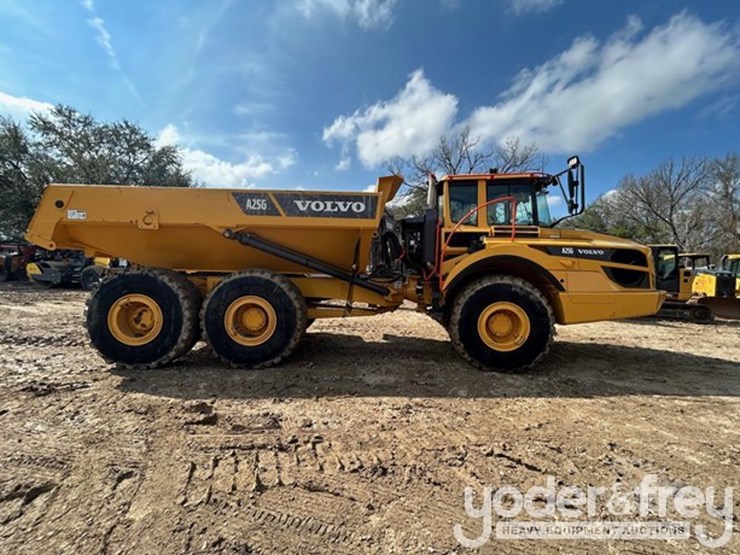 2023-volvo-a25g-image-3