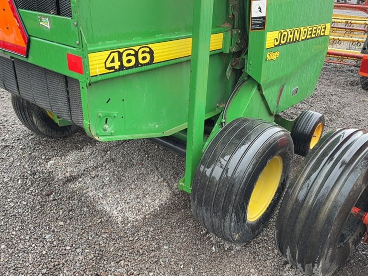 john-deere-466-image-3