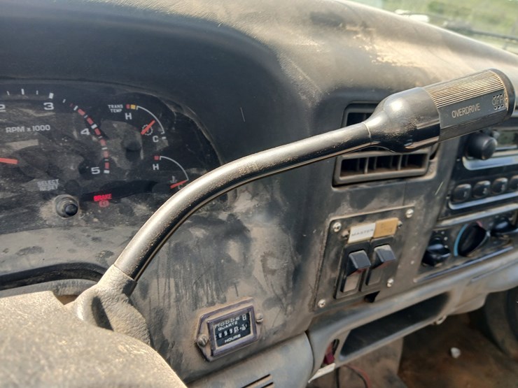 2003-ford-f550-image-49