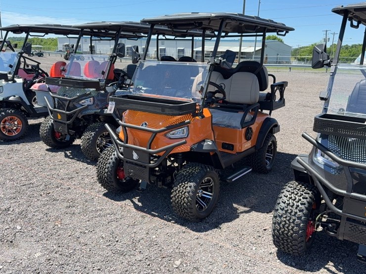 #3095-•-2026-wolverine-kb-g2-2h-electric-golf-cart-image-1