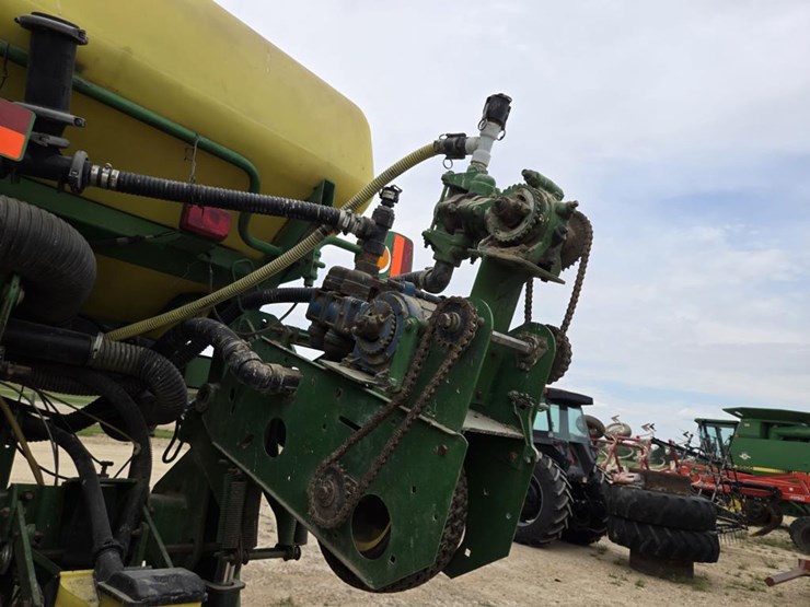 john-deere-1770nt-image-14