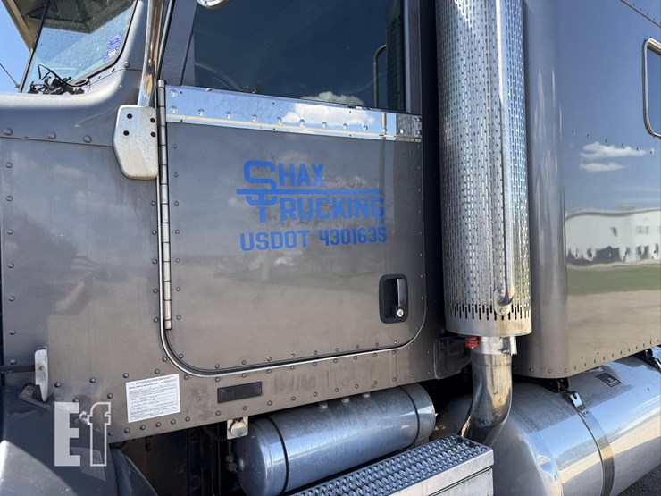 2009-peterbilt-386-image-15