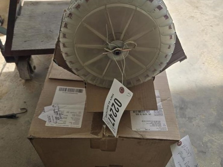 white-6000-image-1