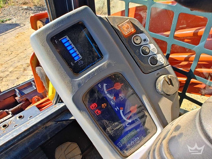 2023-kubota-svl97-2-image-20