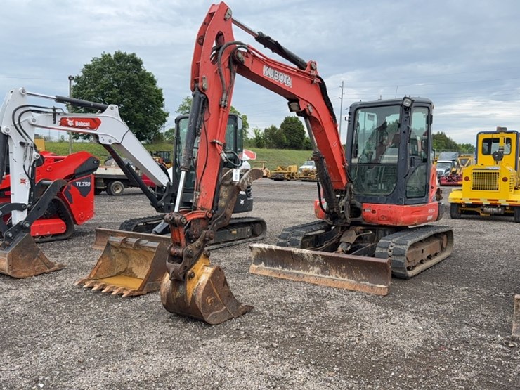 kubota-kx057-4-image-1