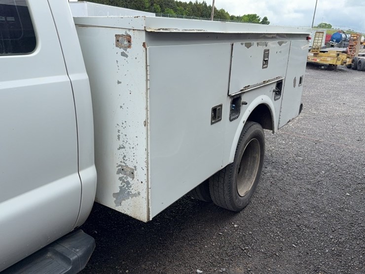 2012-ford-f450-image-15